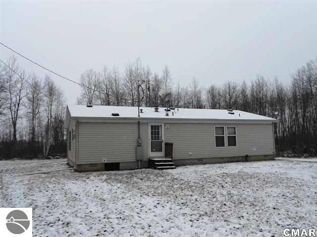 10660 North Mason Road Merrill, MI 48637 - Photo 2 of 17 1770539-1.JPG