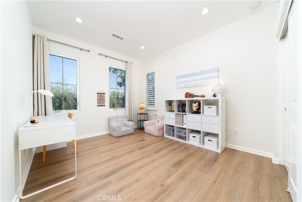 106 Working Ranch Irvine, CA 92602 - Photo 23 of 36