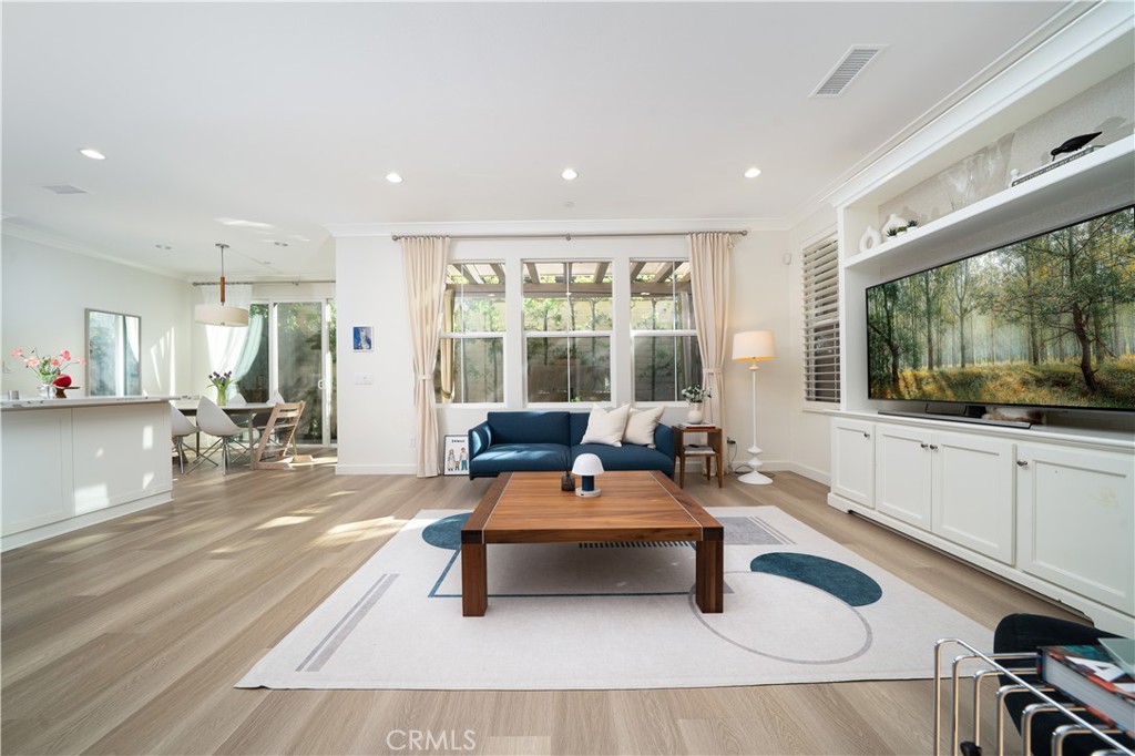 106 Working Ranch Irvine, CA 92602 - Photo 3 of 36