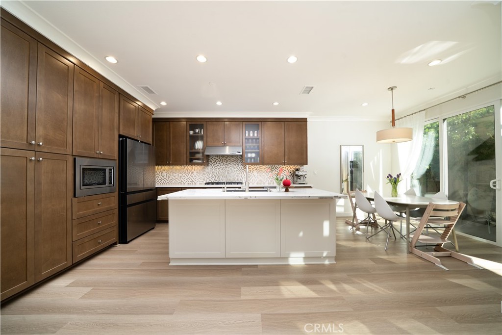 106 Working Ranch Irvine, CA 92602 - Photo 9 of 36