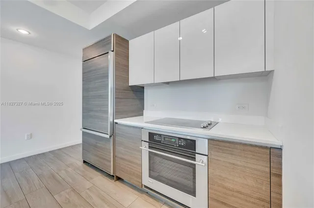 $3,900 | 1100 South Miami Avenue, Unit 2007, Miami, FL 33130