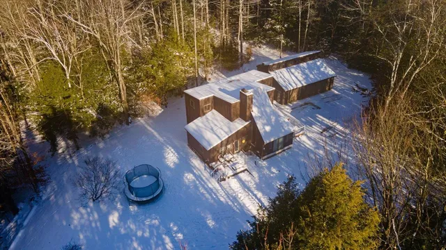 $535,000 | 80 Hubbard Pond Road, New Ipswich, NH 03071