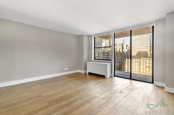 $4,500 | 330 East 39th Street, Unit 26F | Murray Hill