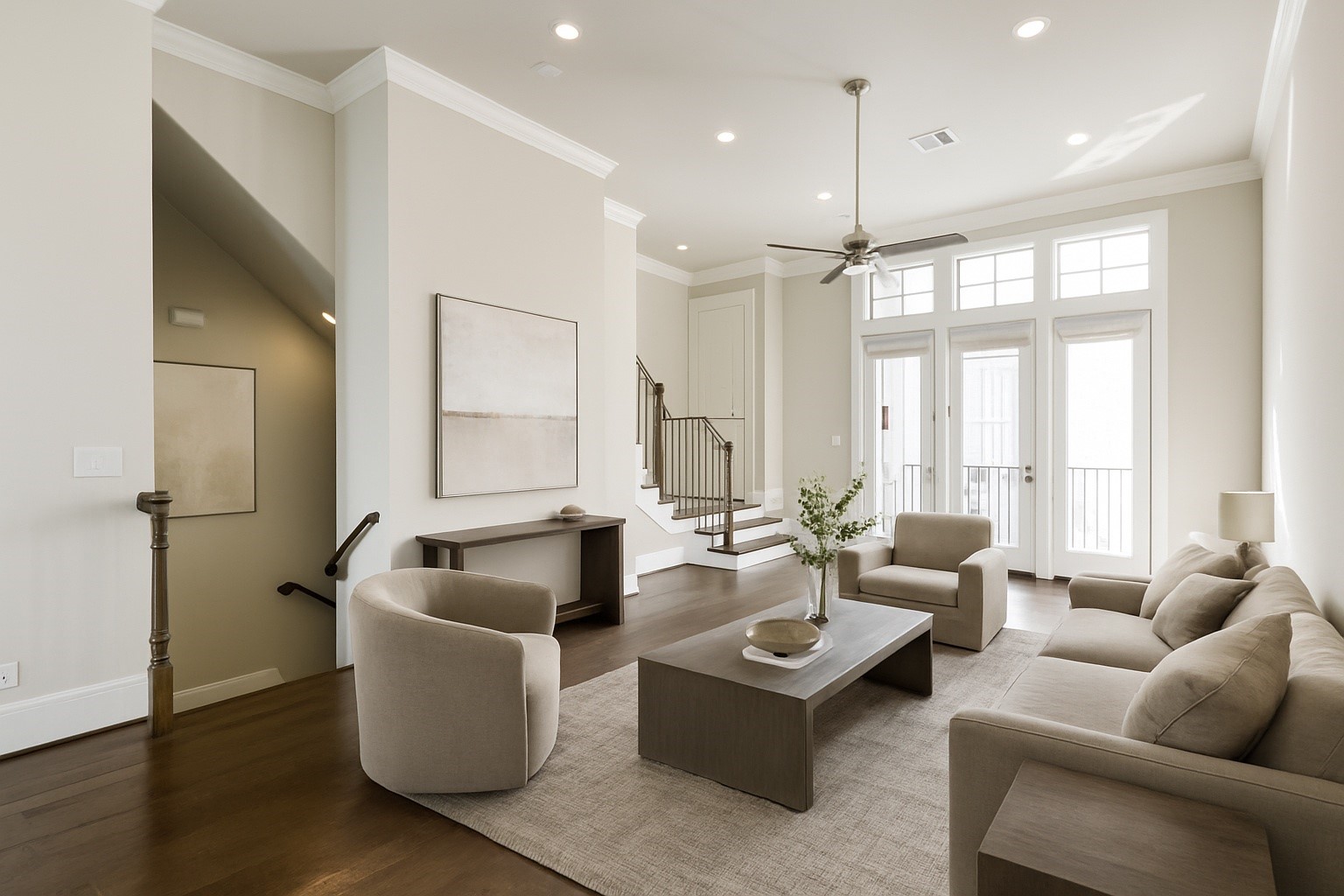 9507 London Bridge Station Houston, TX 77045 - Photo 11 of 32 a living room with furniture and a large window