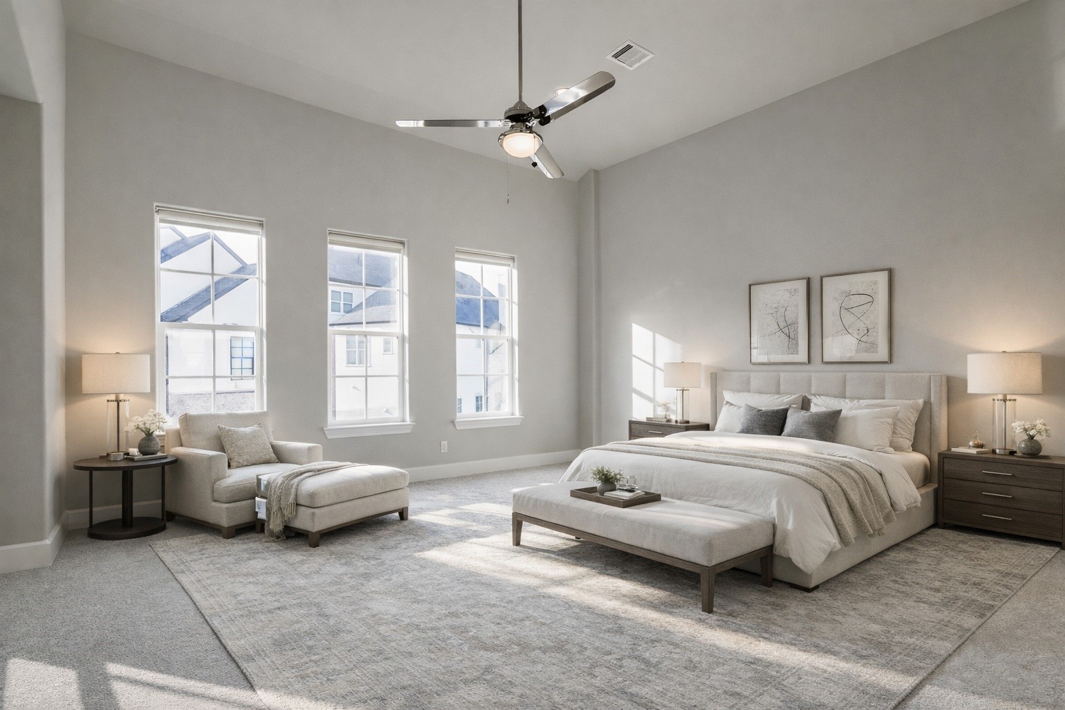 9507 London Bridge Station Houston, TX 77045 - Photo 21 of 32 a spacious bedroom with a bed and a couch