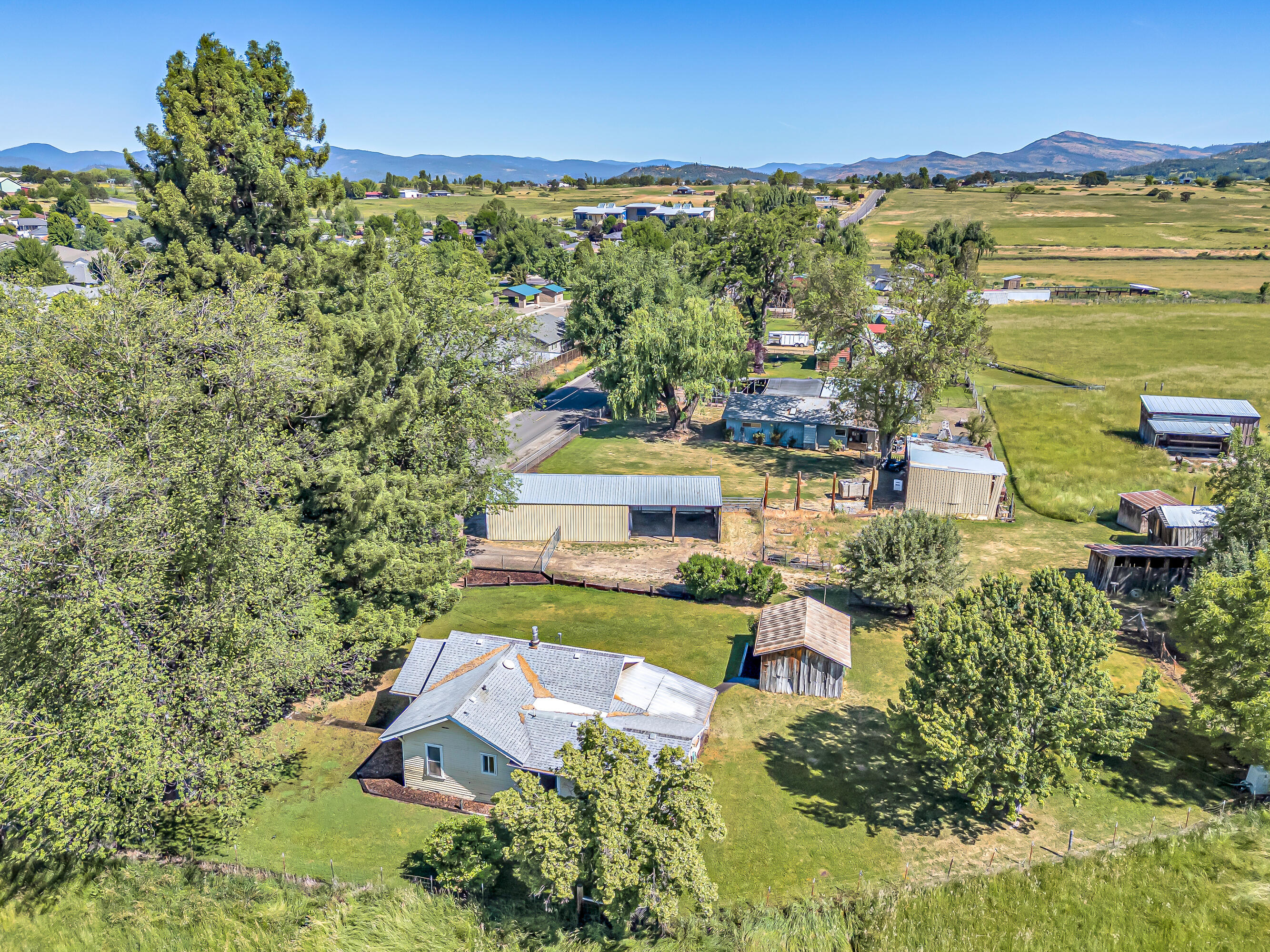 144 Reese Creek Road Eagle Point, OR 97524 - Photo 2 of 39 DJI_20250602102909_0154_D