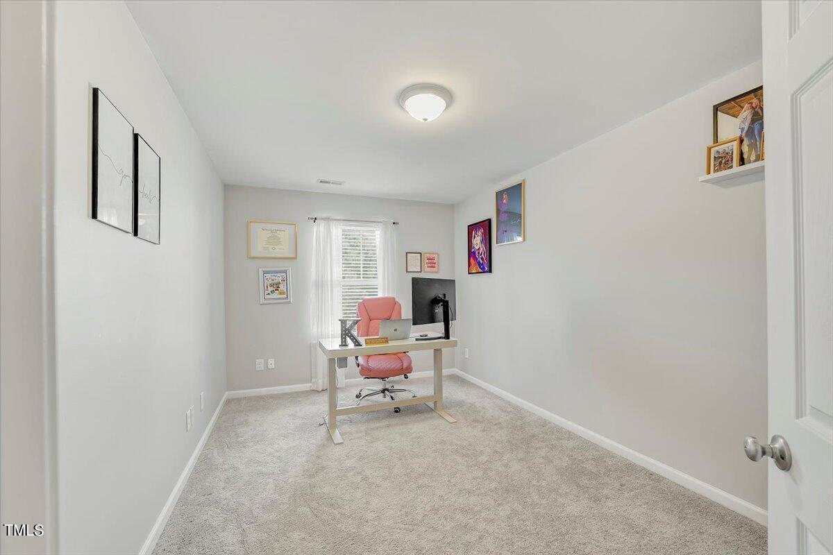 401 Scripps Lane, Unit 102 Raleigh, NC 27610 - Photo 20 of 27 20-P1156680