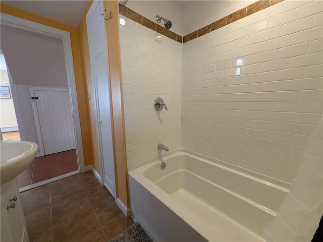 $4,400 | 22 Huckleberry Trail, Narragansett, RI 02874