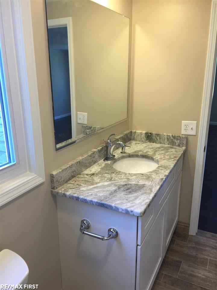 865 Langley Court Rochester Hills, MI 48309 - Photo 17 of 43