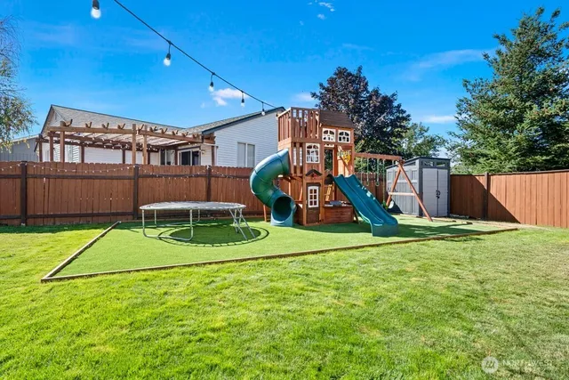 a view of a basketball court