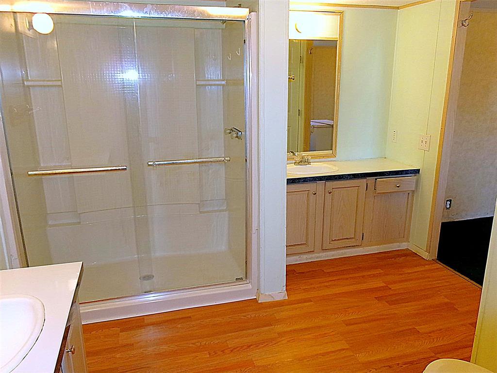 3231 Portside Drive May, TX 76857 - Photo 13 of 26 a bathroom with a bathtub