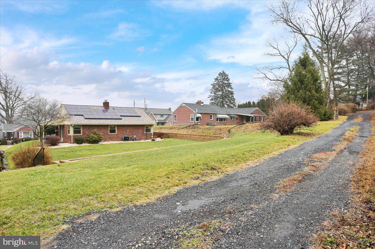 126 4th Street Shillington, PA 19607 - Photo 34 of 35 alley access