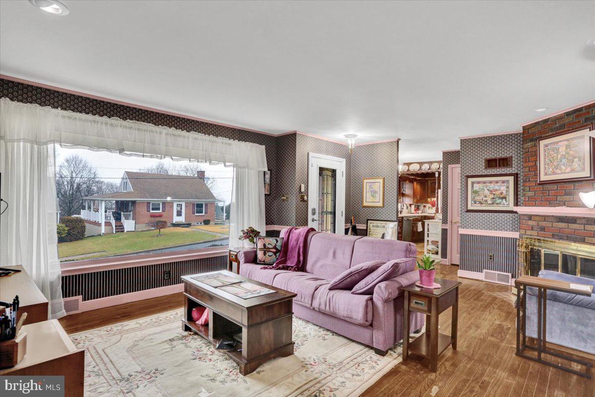 126 4th Street Shillington, PA 19607 - Photo 4 of 35 Living Room with amazing views
