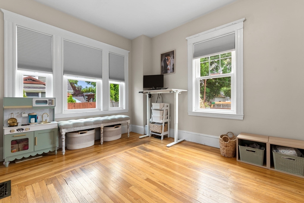 8 Porter Road North Reading, MA 01864 - Photo 7 of 38 Gallery Image 7