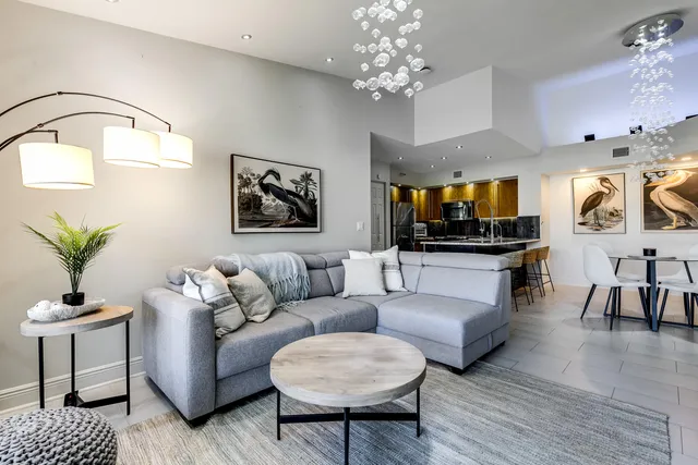 $2,800 | 157 Yacht Club Way, Unit 310, Hypoluxo, FL 33462