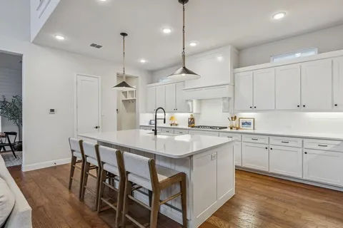 $749,999 | 601 North Pecan Parkway, Northlake, TX 76247
