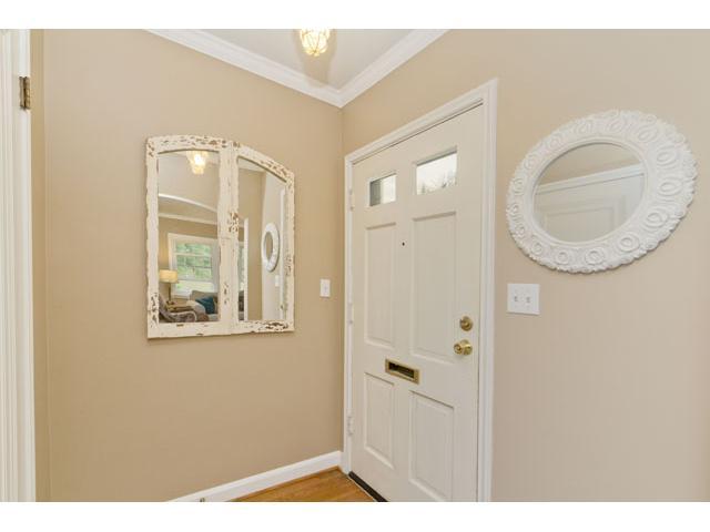 117 North Stanwood Road Columbus, OH 43209 - Photo 5 of 25
