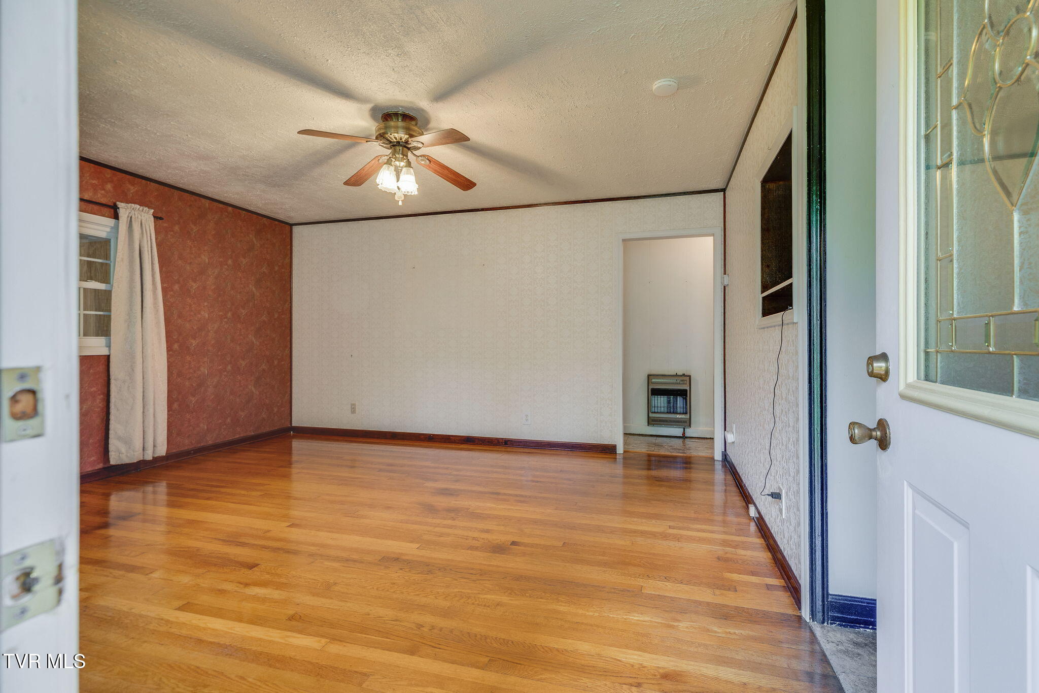 1639 Yuma Road Gate City, VA 24251 - Photo 6 of 36 004