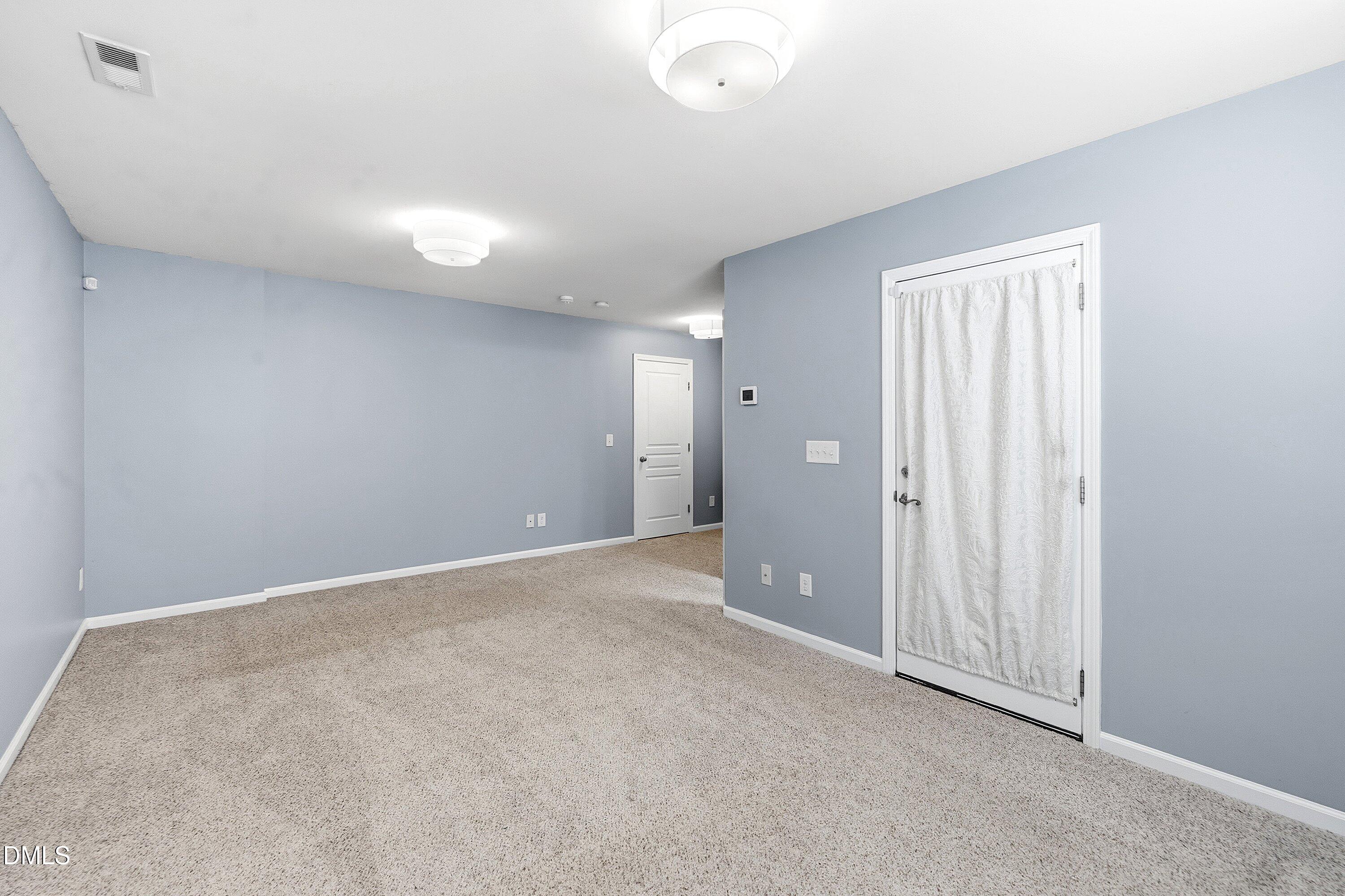 5911 Longeria Court Raleigh, NC 27612 - Photo 44 of 53 44-5911 Longeria Ct -_7213