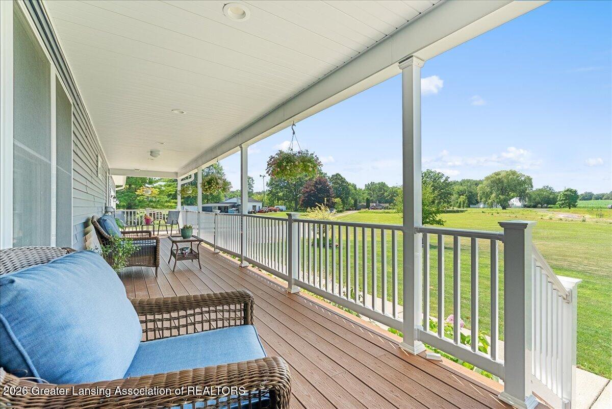 13811 Shaftsburg Road Perry, MI 48872 - Photo 5 of 37 10-Media Jett - 49