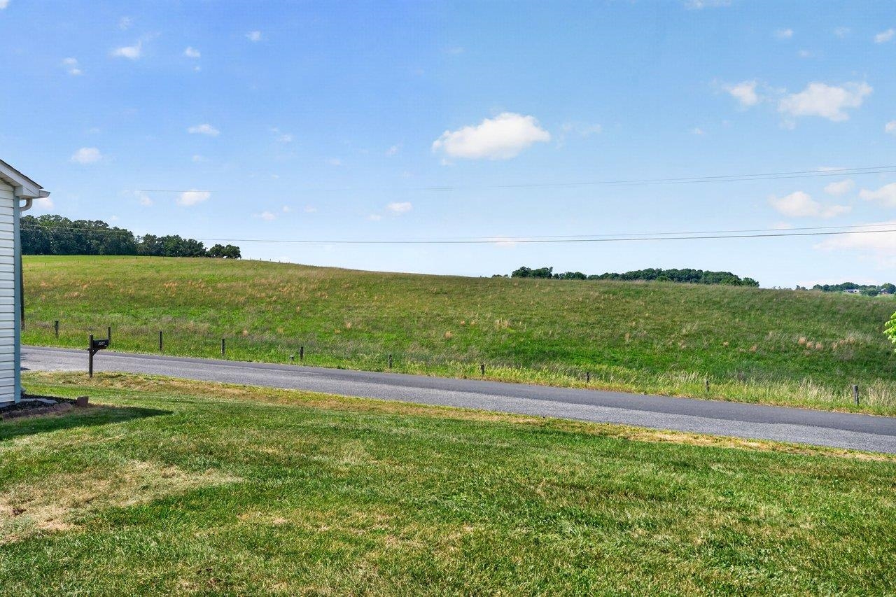 406 Hewitt Road Swoope, VA 24479 - Photo 25 of 36