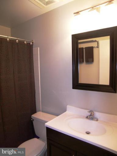 2001 16th Street Northwest, Unit 101 Washington, DC 20009 - Photo 3 of 10 Bath #2