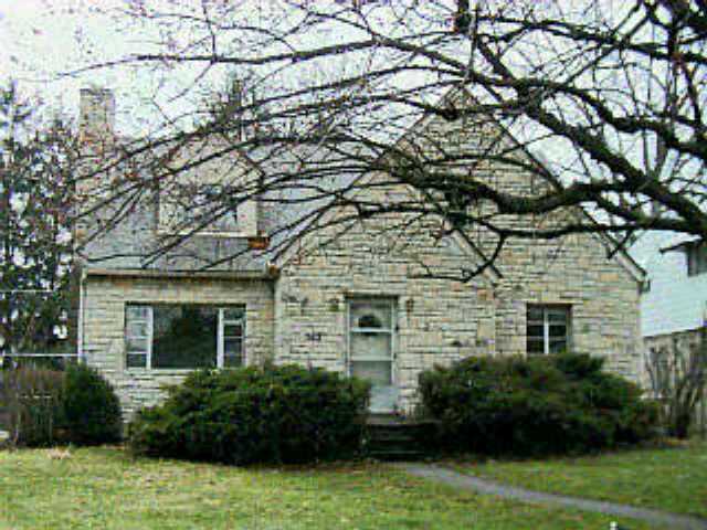 562 Enfield Road Columbus, OH 43209 - Photo 1 of 1