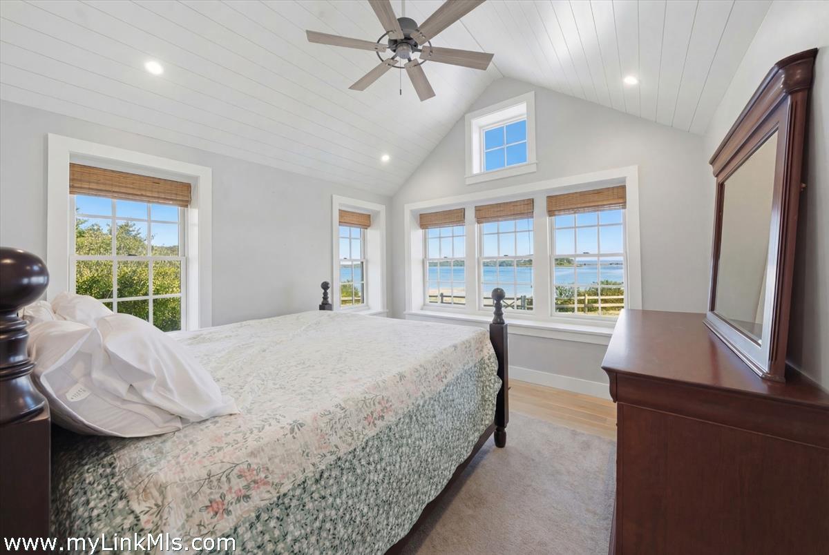 10 Fowler Avenue Edgartown, MA 02539 - Photo 7 of 18