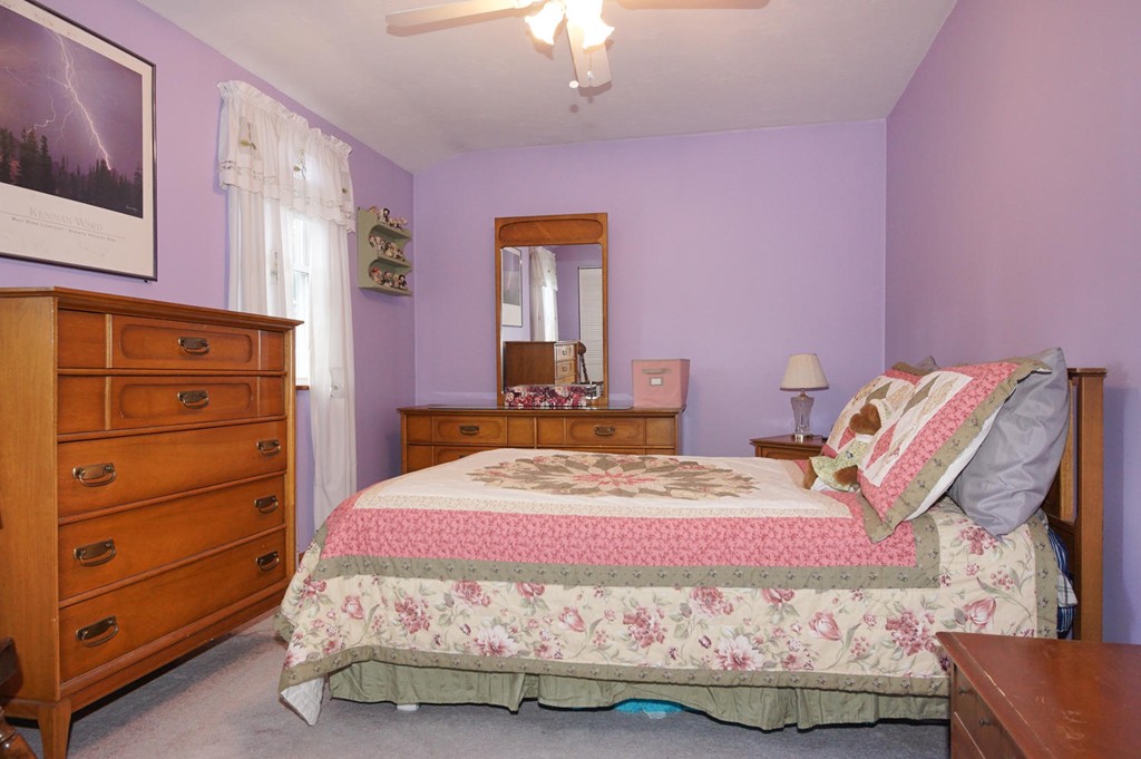 22 Jesse Road Dudley, MA 01571 - Photo 11 of 25 Gallery Image 11