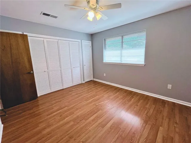 $1,950 | 1945 Green Oaks Drive, Gretna, LA 70056