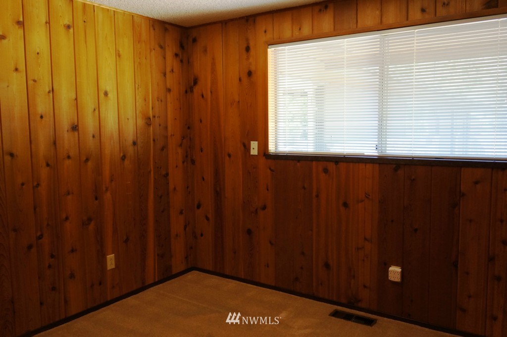 17237 194th Avenue Southeast Renton, WA 98058 - Photo 16 of 19 Gallery Image 16