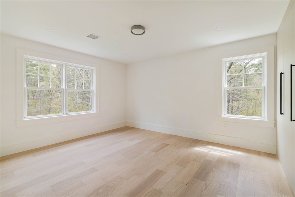 71 Walpole Street Dover, MA 02030 - Photo 19 of 42