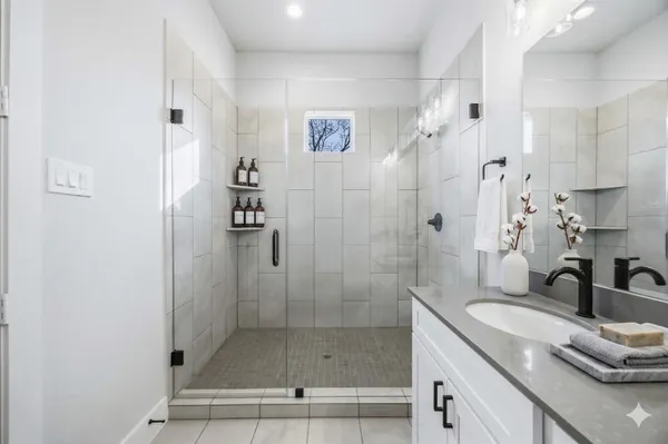 $2,400 | 6110 De Campo Street, Houston, TX 77091