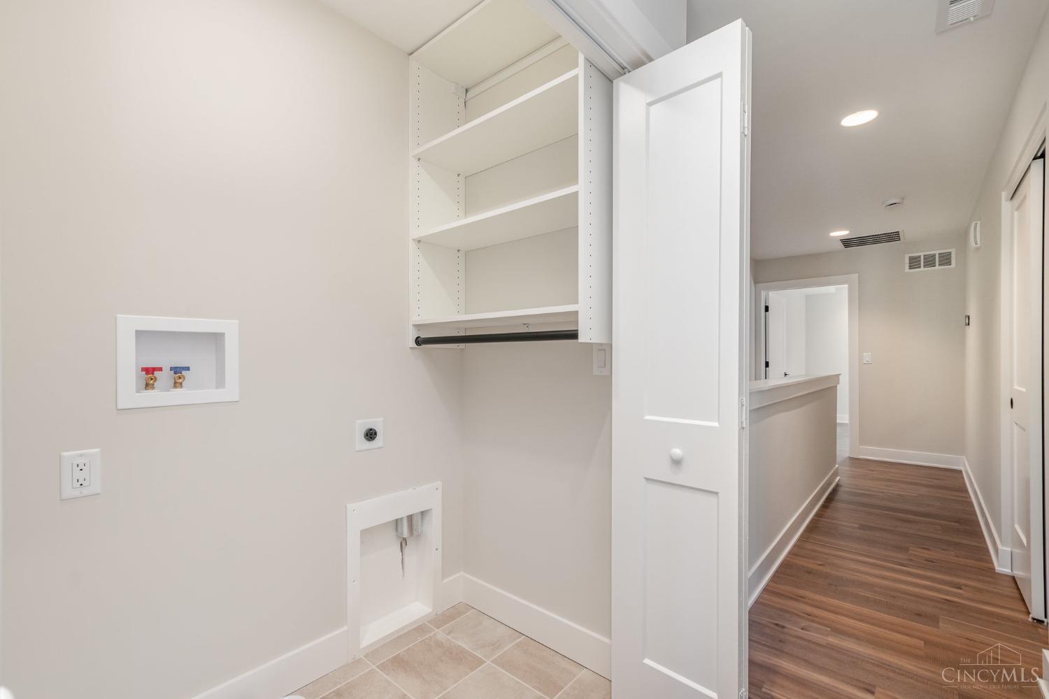 3643 Brotherton Road, Unit A Cincinnati, OH 45209 - Photo 20 of 26 Gallery Image 20