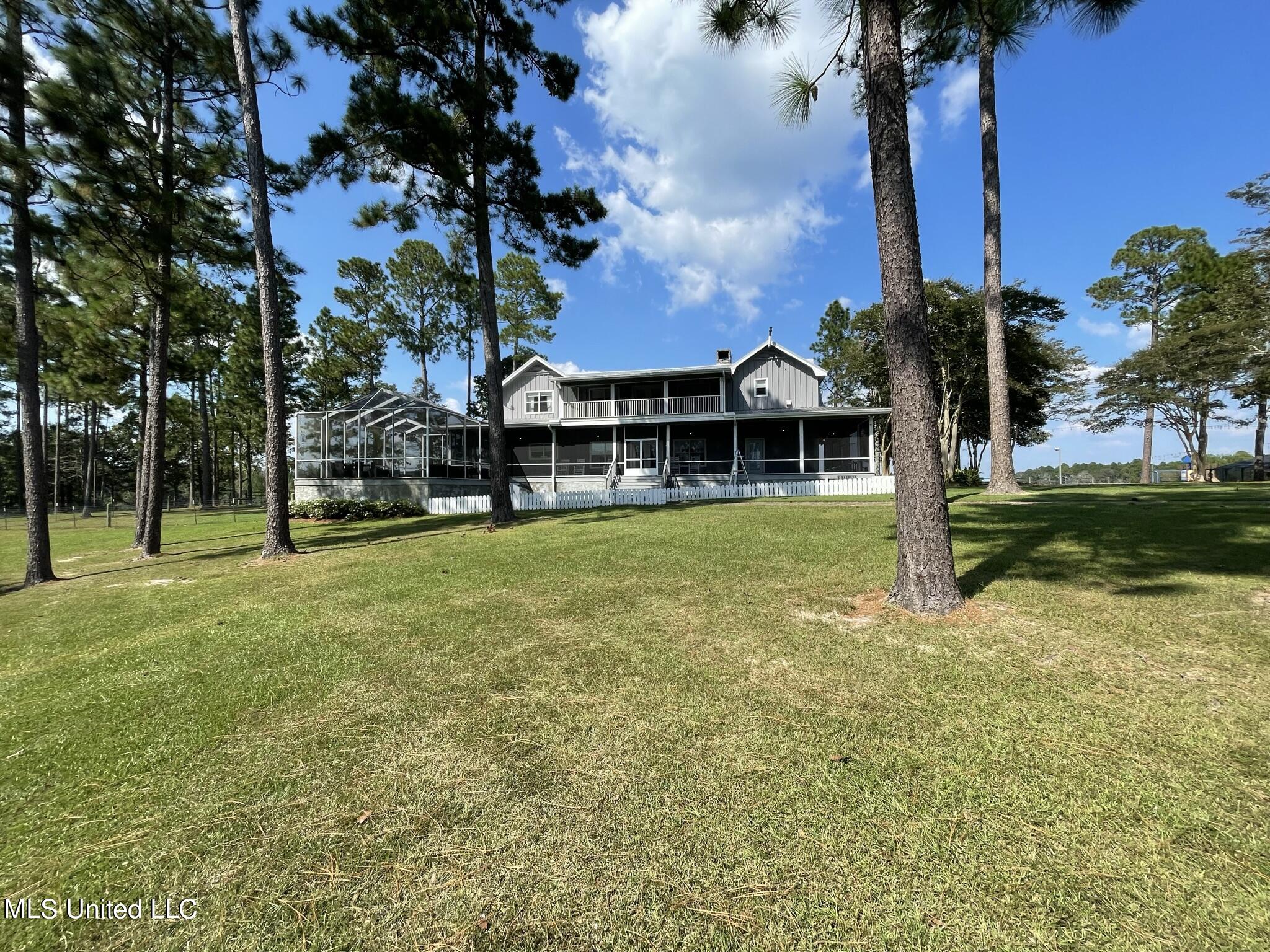 172 South Frk Ranch Poplarville, MS 39470 - Photo 58 of 89 IMG_5878