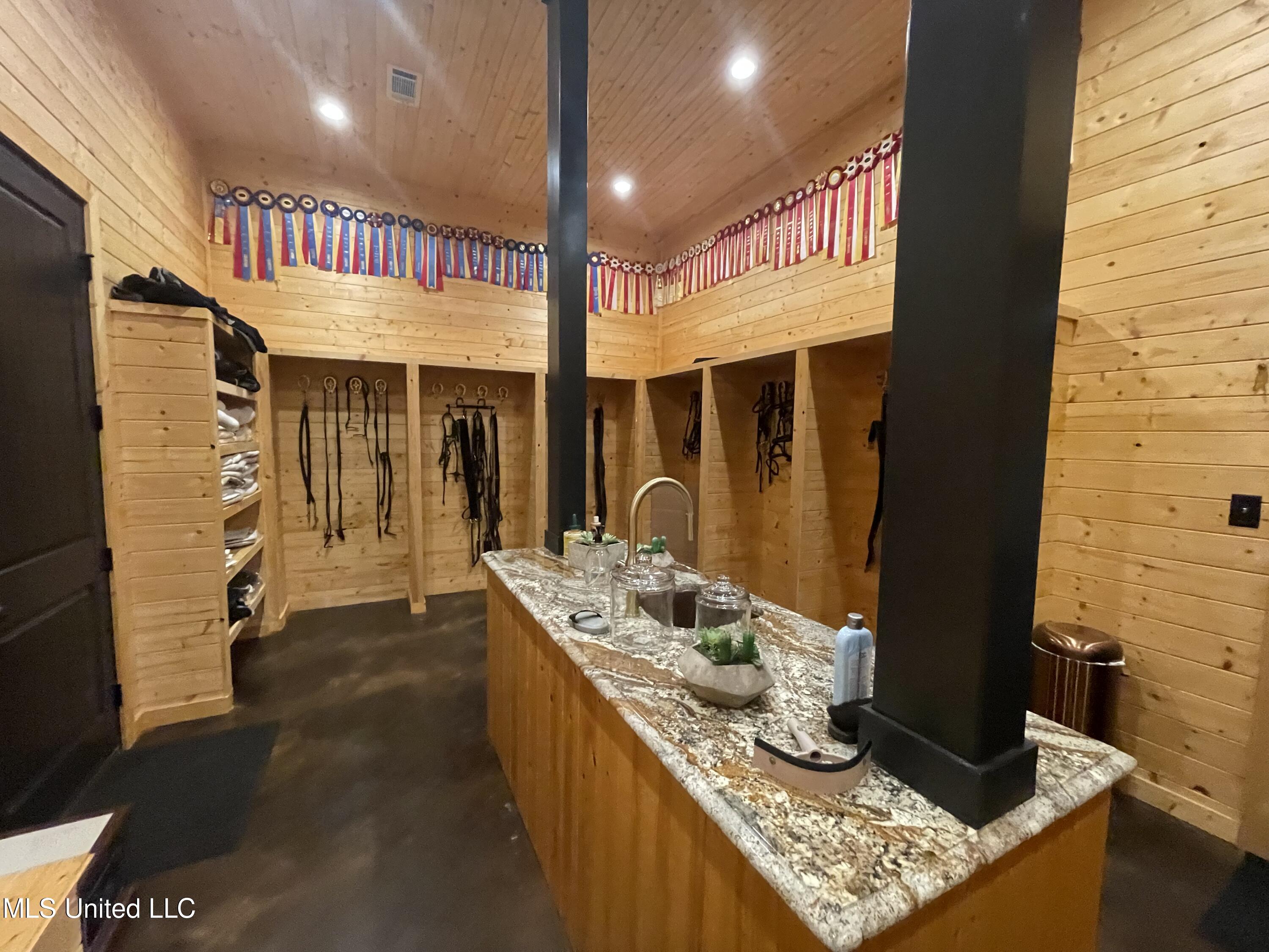 172 South Frk Ranch Poplarville, MS 39470 - Photo 69 of 89 IMG_3202