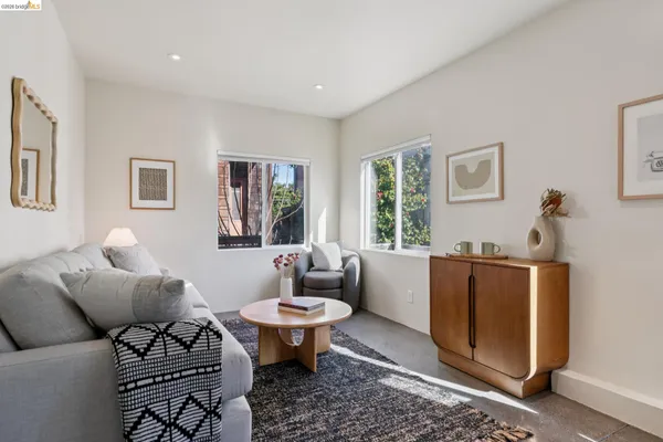 $898,000 | 1210 Everett Avenue, Oakland, CA 94602