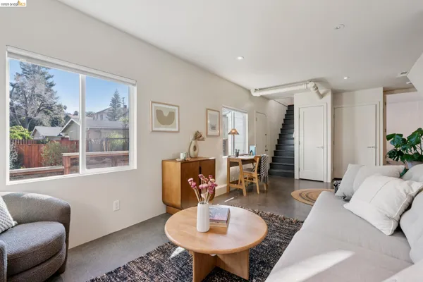 $898,000 | 1210 Everett Avenue, Oakland, CA 94602