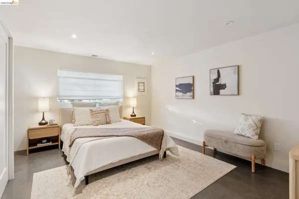 $898,000 | 1210 Everett Avenue, Oakland, CA 94602