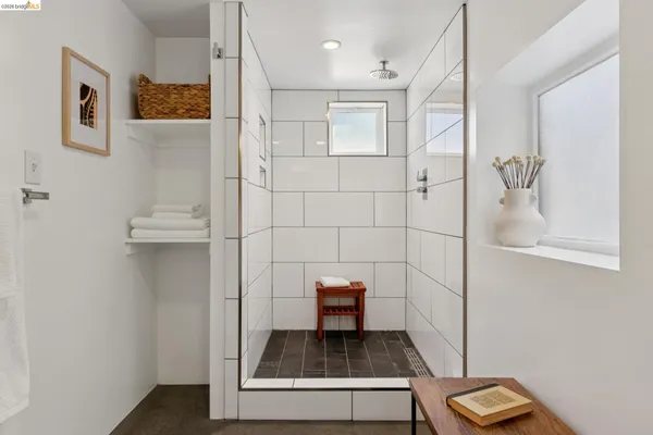 $898,000 | 1210 Everett Avenue, Oakland, CA 94602