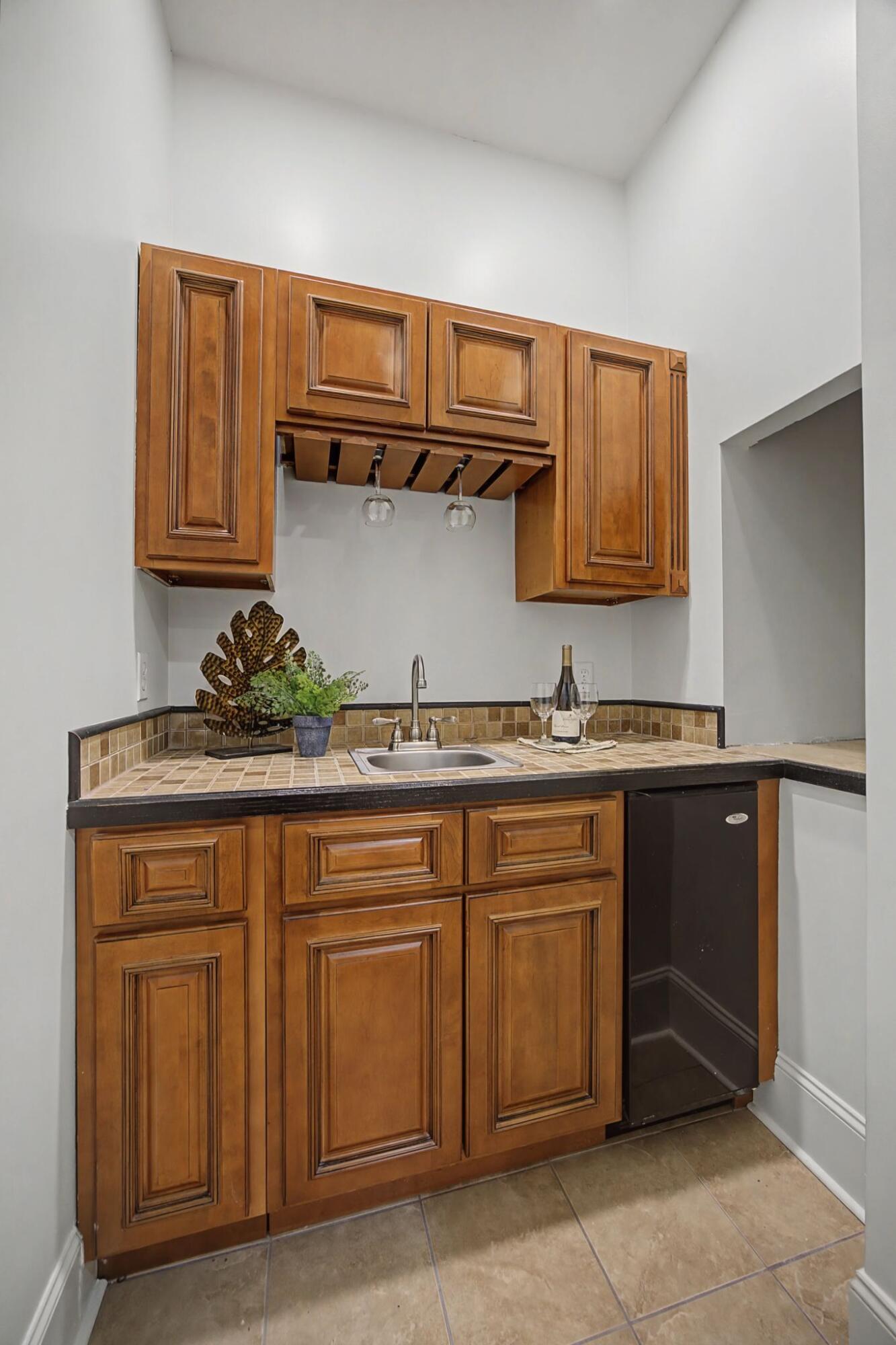 548 Whitehall Road Chattanooga, TN 37405 - Photo 40 of 47 rp2603051-1040