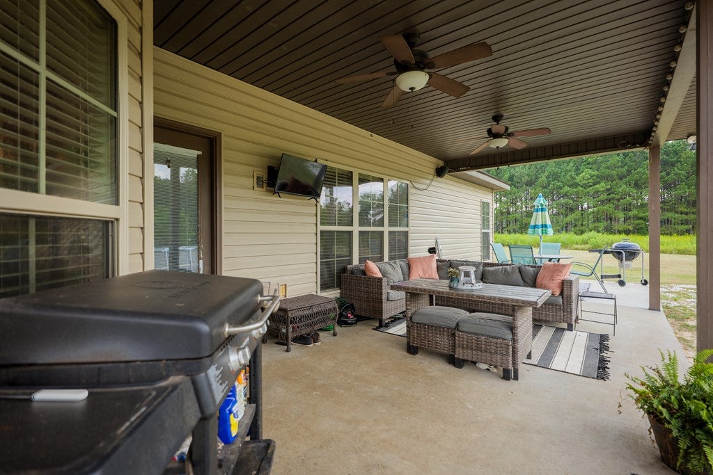 606 Greggs Road Adel, GA 31620 - Photo 29 of 41 Gallery Image 29