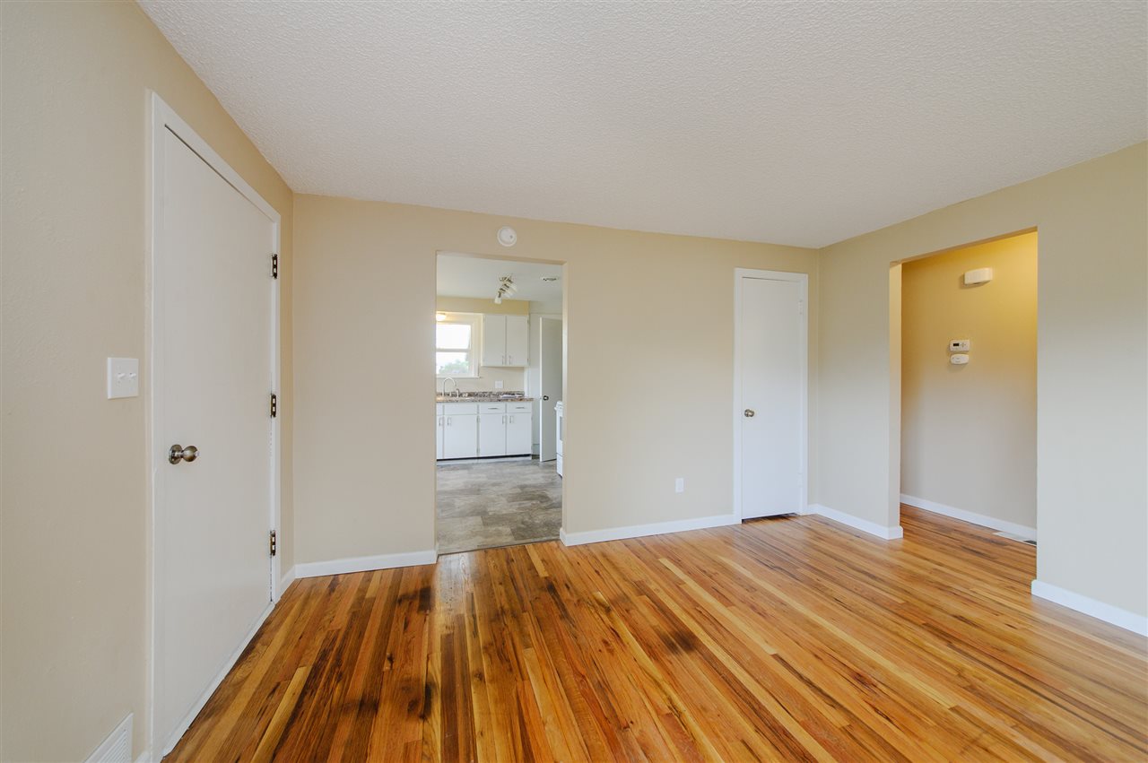 2803 North University Road Spokane Valley, WA 99206 - Photo 5 of 15 Gallery Image 5