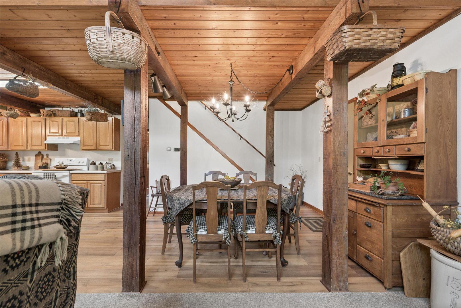 27665 Schafer Road Kirkland, IL 60146 - Photo 11 of 68 Gallery Image 11