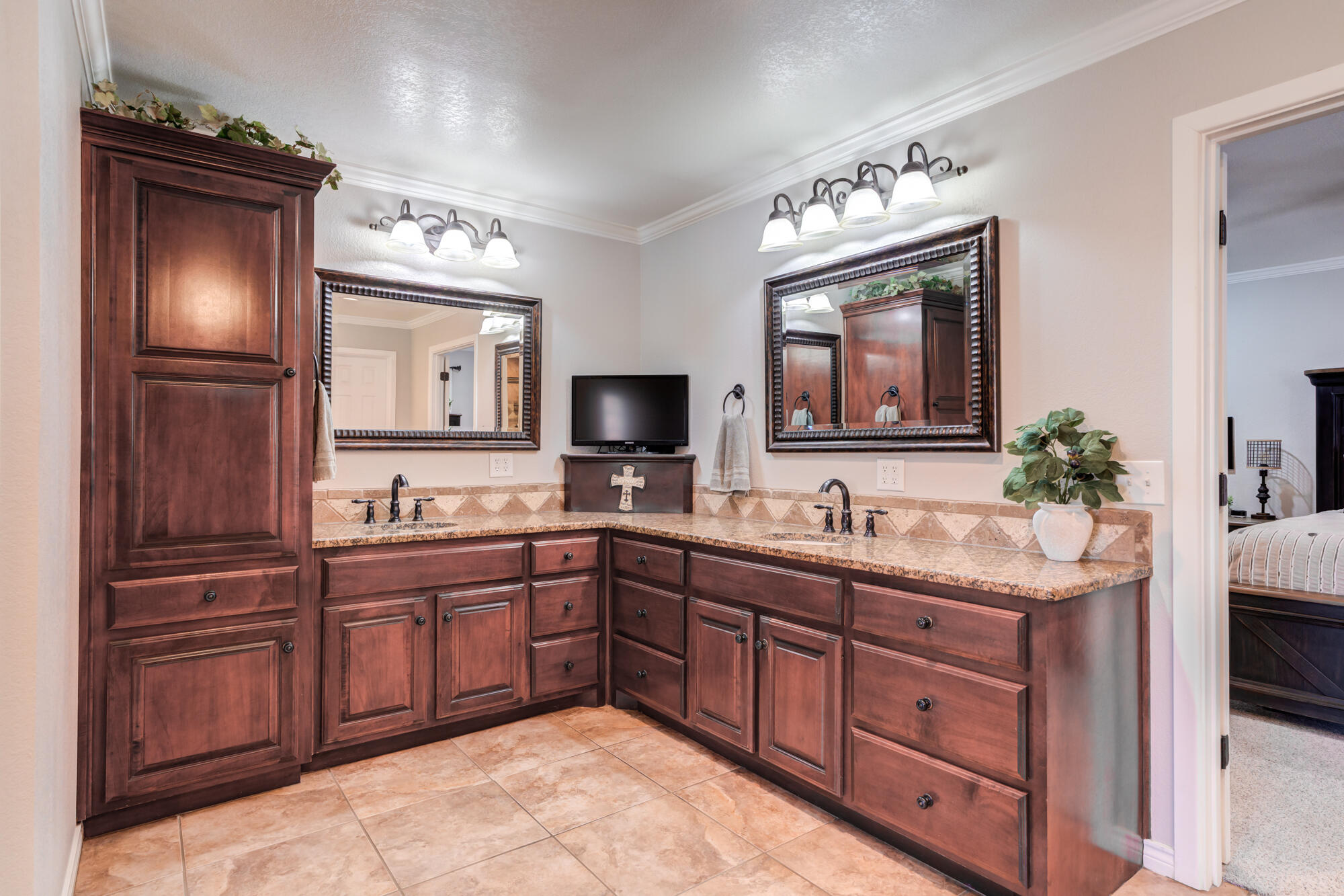 2208 Rice Drive Levelland, TX 79336 - Photo 36 of 57 DSC05075_6_7_8_9