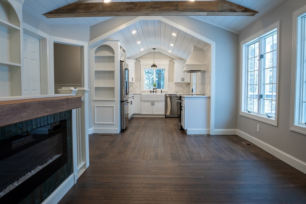 497 Springfield Street, Unit 1 Wilbraham, MA 01095 - Photo 2 of 12