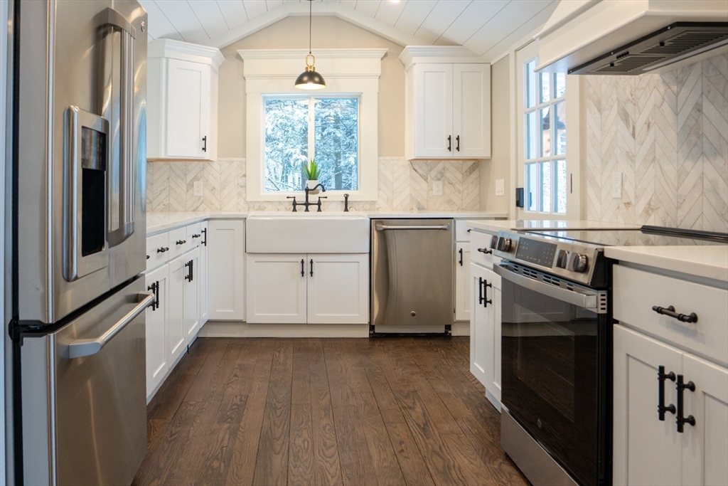 497 Springfield Street, Unit 1 Wilbraham, MA 01095 - Photo 6 of 12