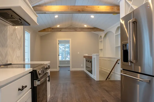 $3,200 | 497 Springfield Street, Unit 1, Wilbraham, MA 01095