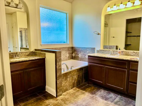 $2,695 | 3104 Herrero Path, Cedar Park, TX 78641
