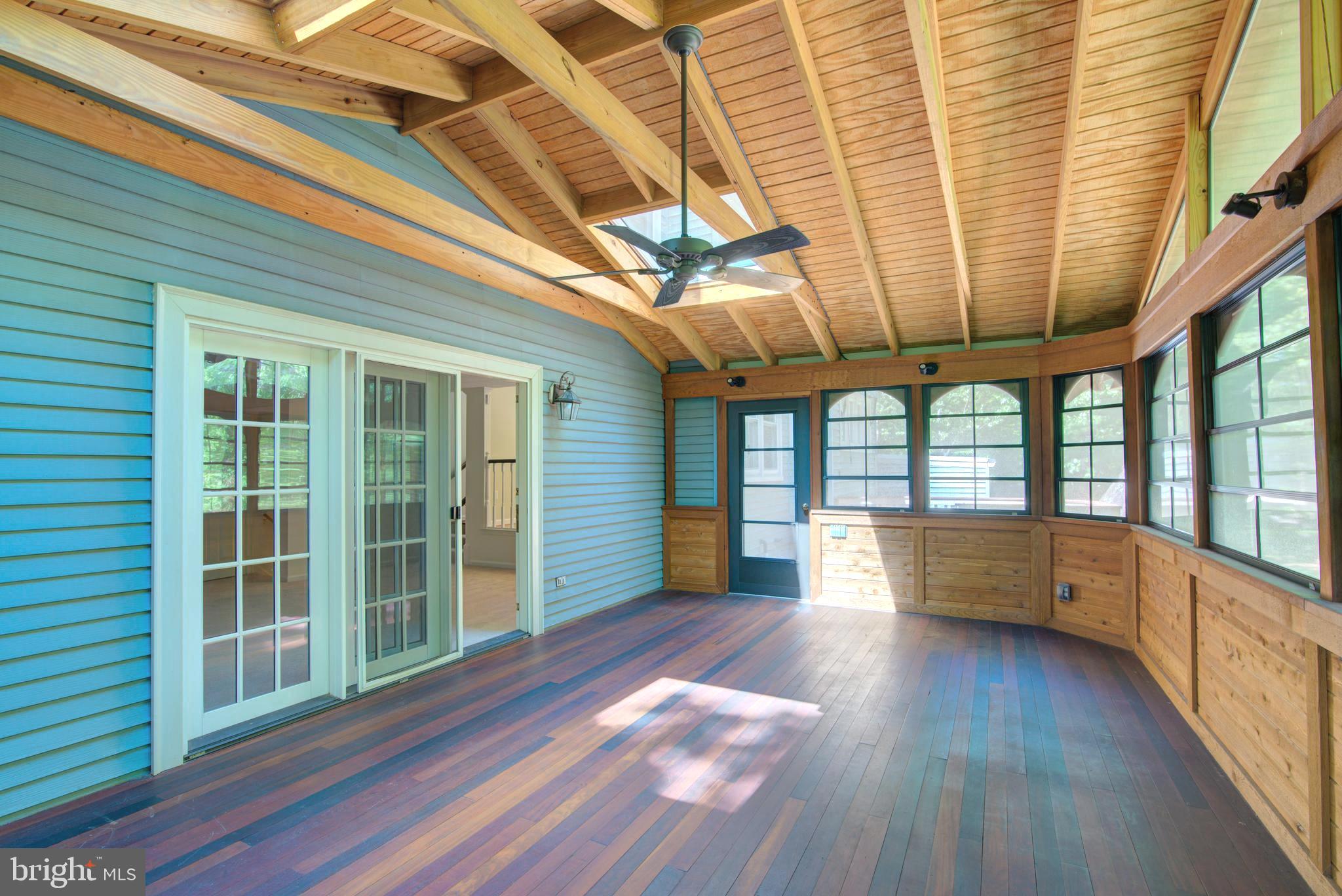 44 Carrollton Road Sterling, VA 20165 - Photo 3 of 72 Screened porch off of family room offers privacy